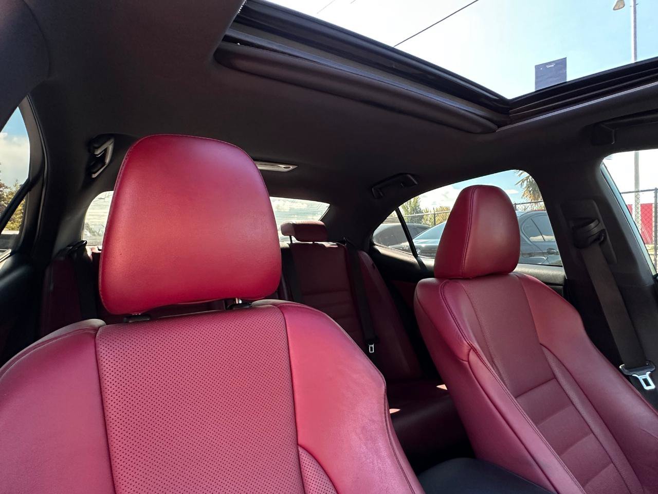 Used 2017 Lexus IS 200t F Sport w/ F Sport Package RWD image 26