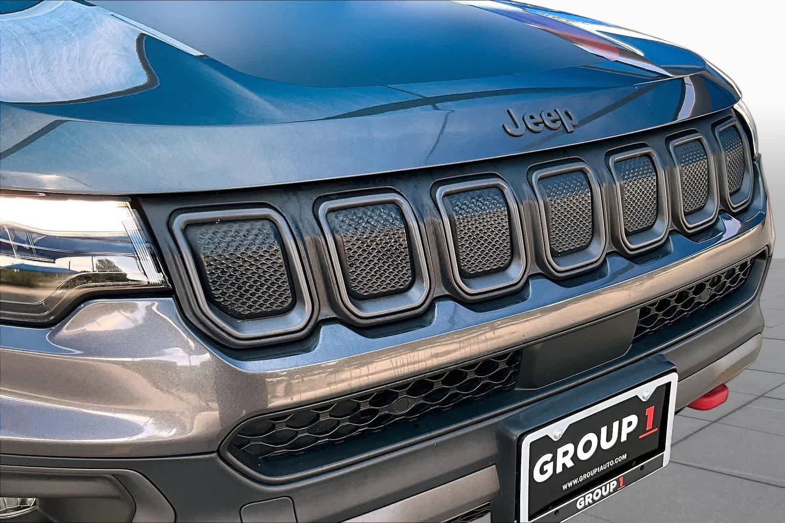 Used 2022 Jeep Compass Trailhawk w/ Trailhawk Elite Group AWD/4WD image 30