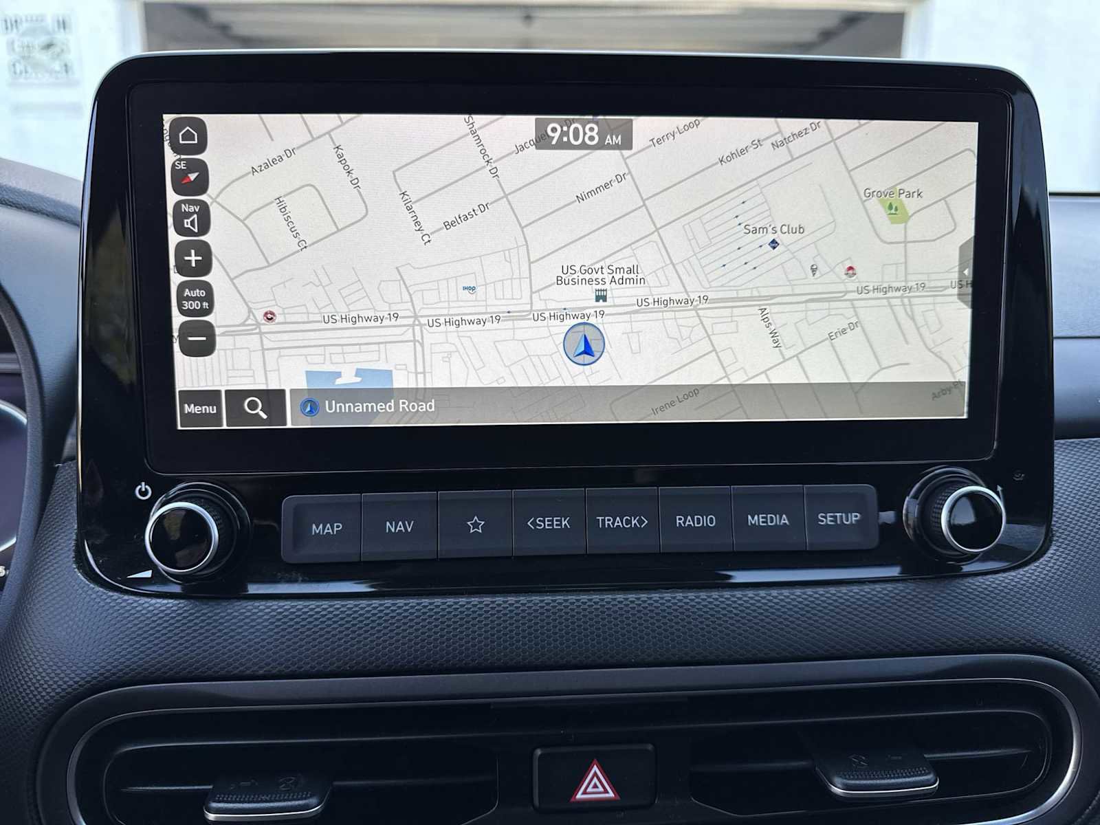 Used 2022 Hyundai Kona Limited AWD/4WD image 34