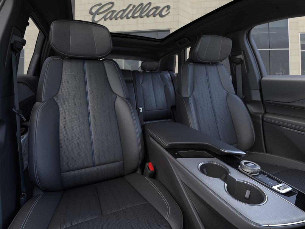 New 2027 Cadillac Lyriq Luxury w/ LPO, Floor Liner Package AWD/4WD image 16