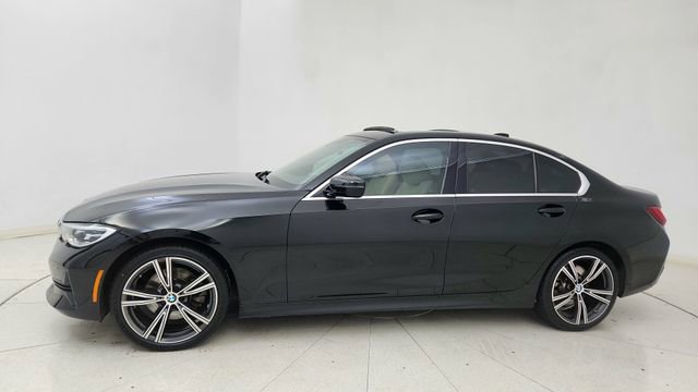 Used 2022 BMW 330i Sedan w/ Driving Assistance Package RWD image 3