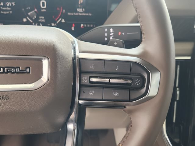 Used 2025 GMC Yukon Denali w/ Sun & Power Step Package RWD image 29