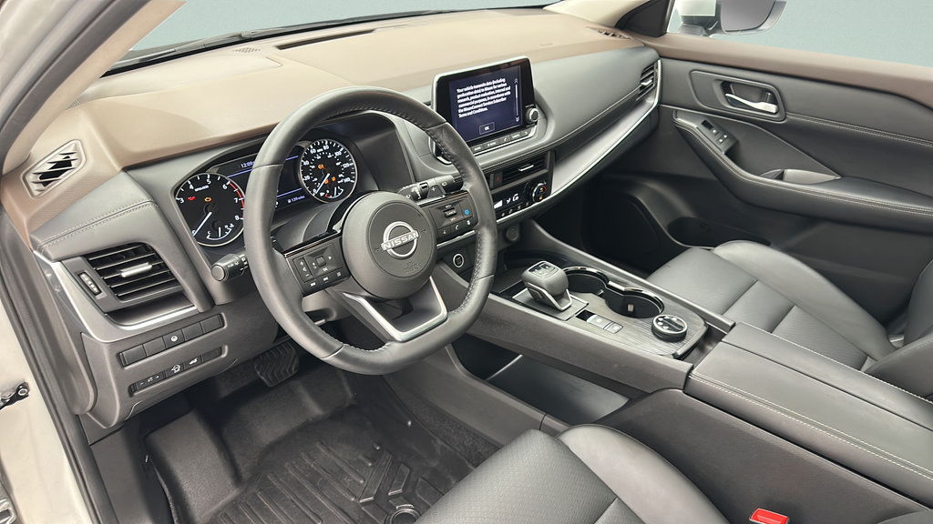 Used 2023 Nissan Rogue SV w/ SV Premium B Package AWD/4WD image 12