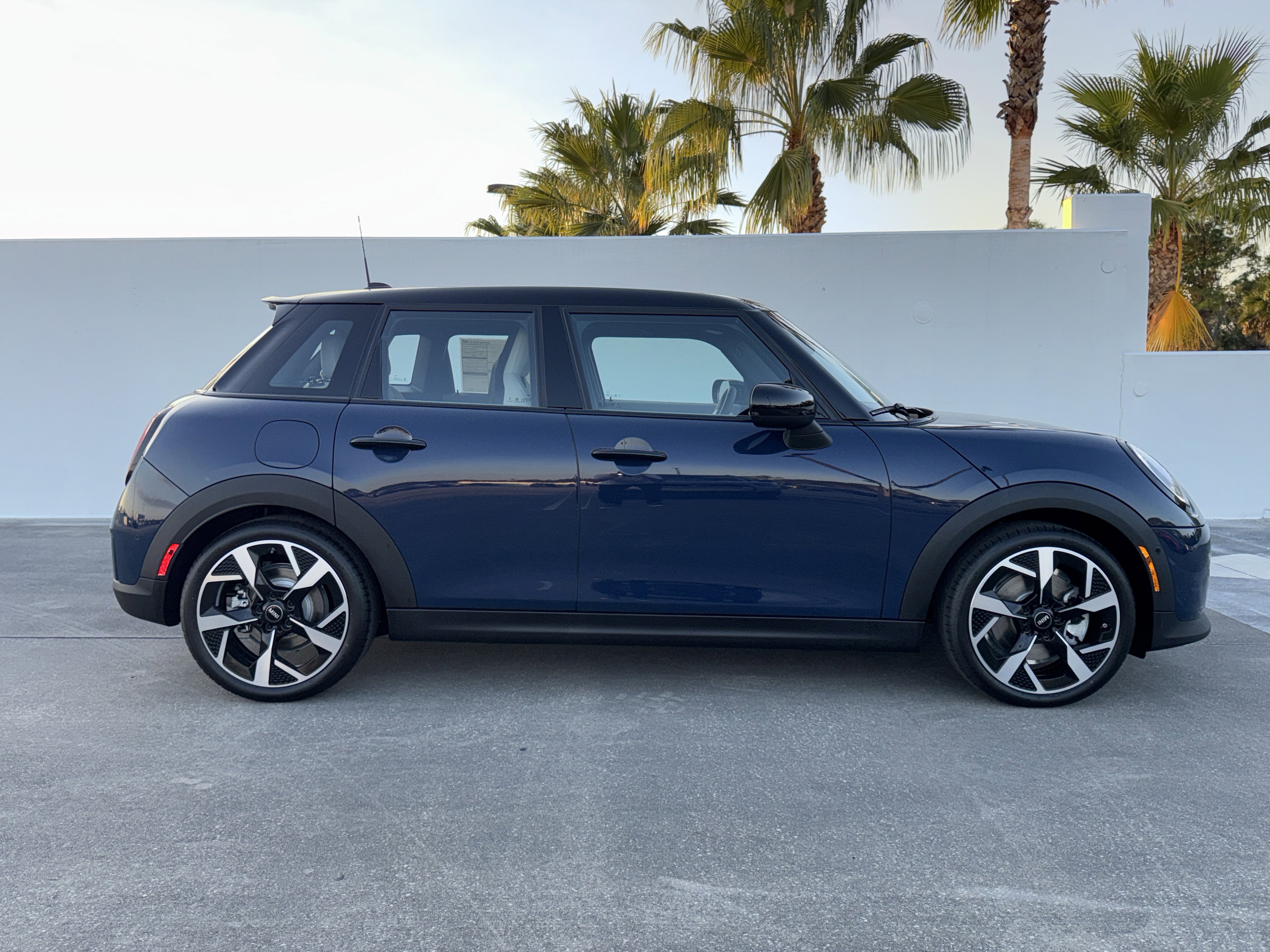 New 2026 MINI Cooper S image 7