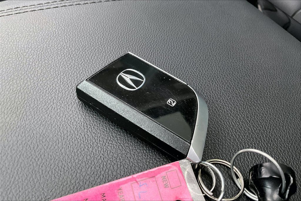 Certified 2025 Acura MDX SH-AWD image 13