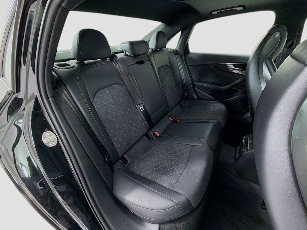 Used 2023 Audi S4 Premium Plus w/ Premium Plus Package AWD/4WD image 29