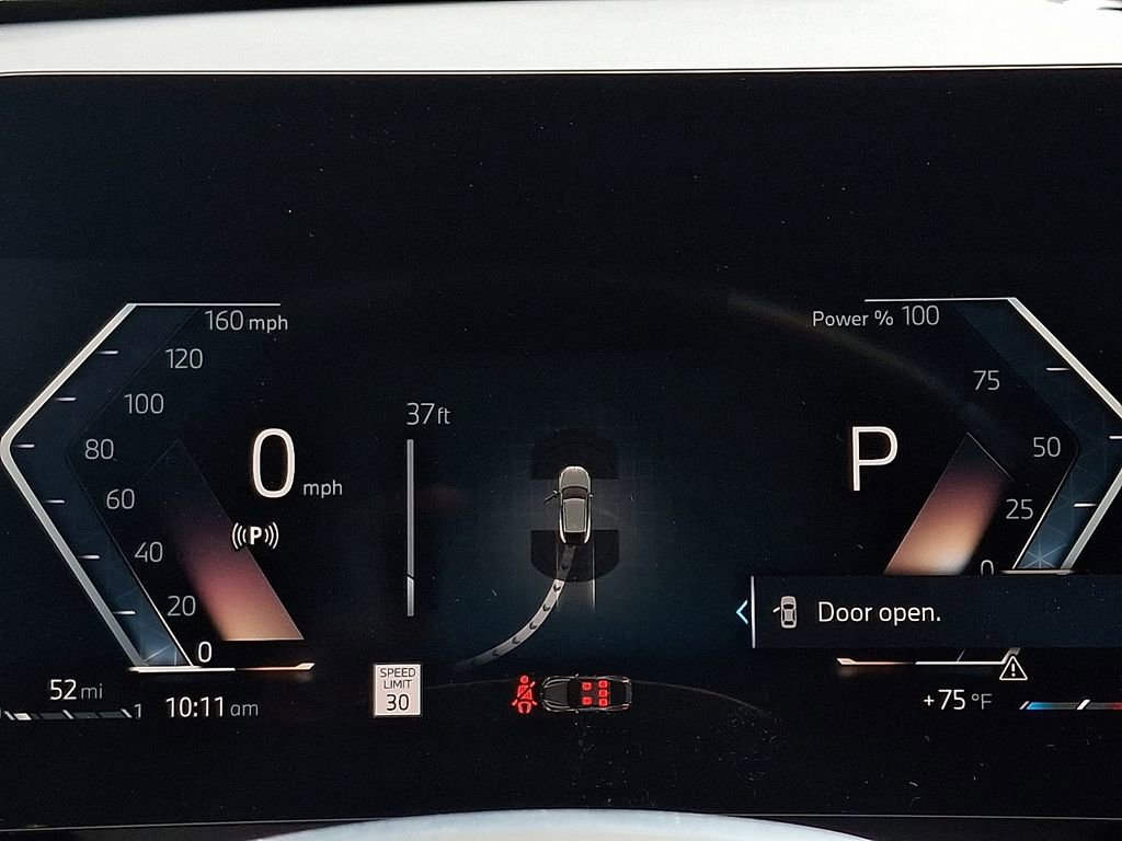 Used 2025 BMW X2 xDrive28i image 21