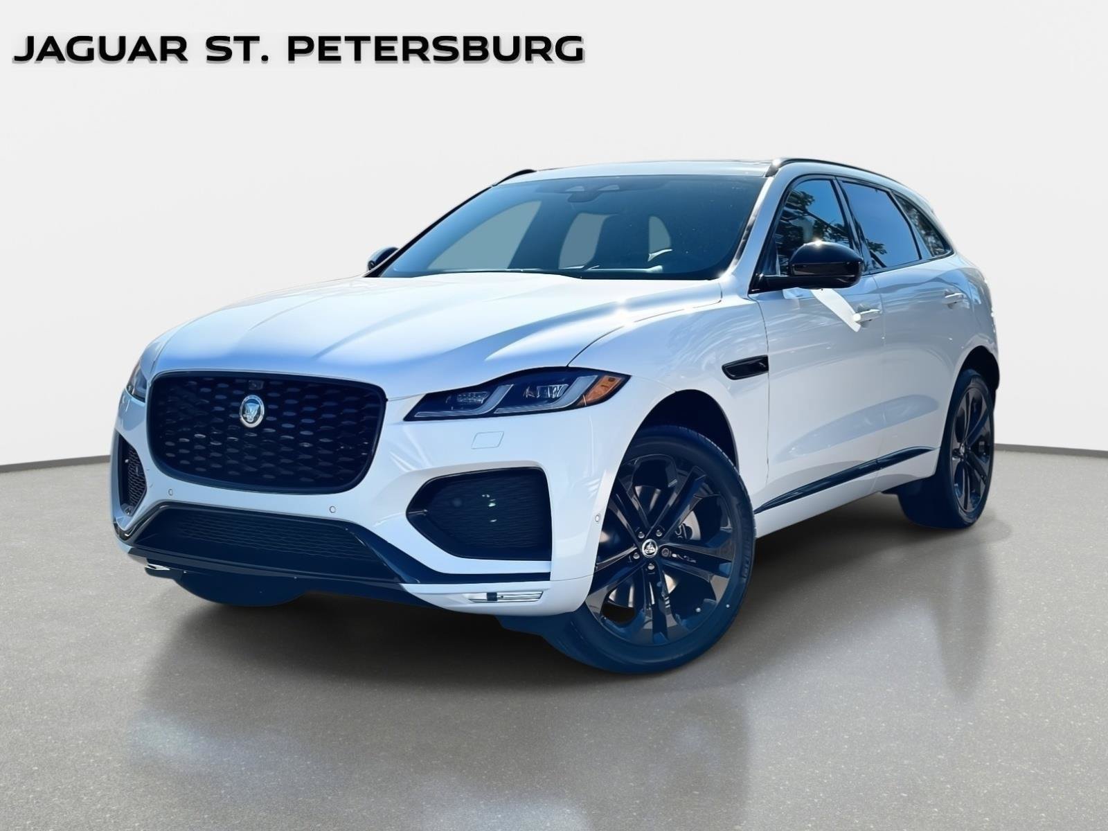 Used 2026 Jaguar F-PACE R-Dynamic S AWD/4WD image 1
