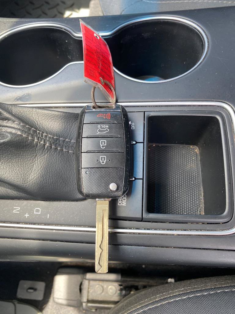 Used 2019 Kia Sorento S FWD image 41