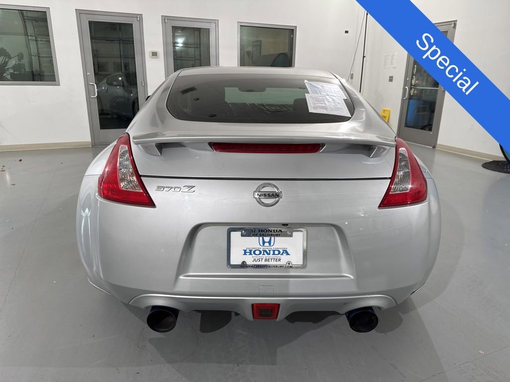 Used 2012 Nissan 370Z Touring w/ Sport Pkg RWD image 8