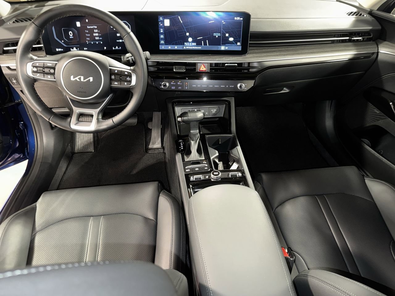 Used 2025 Kia K5 EX image 16