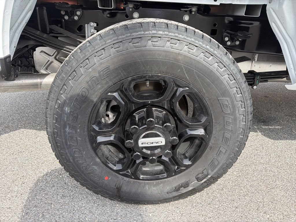 New 2026 Ford F350 XL w/ STX Appearance Package AWD/4WD image 12