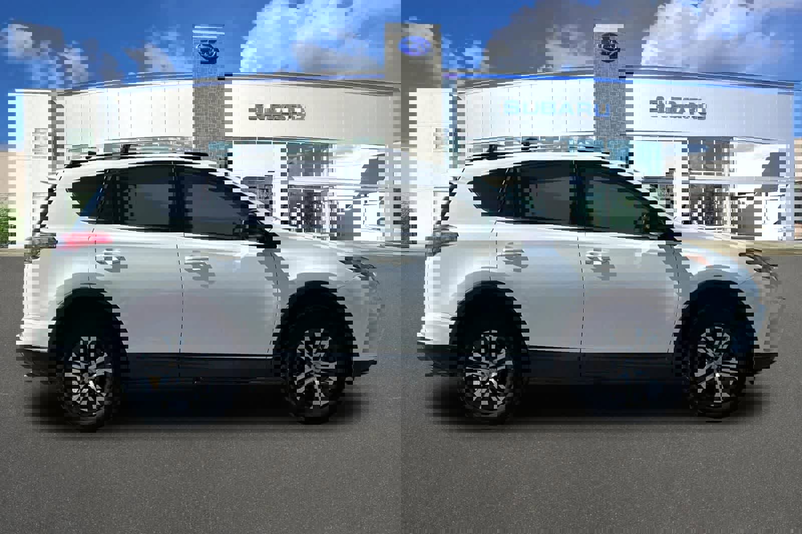 Used 2016 Toyota RAV4 LE FWD image 6