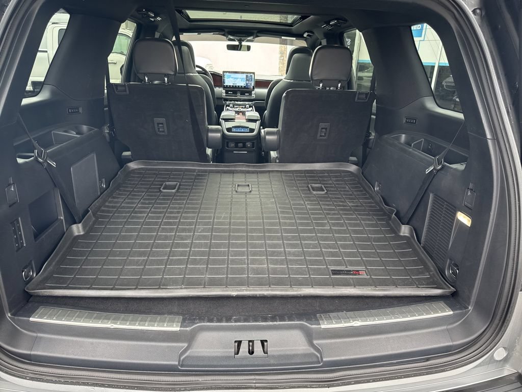 Used 2022 Lincoln Navigator Reserve AWD/4WD image 51