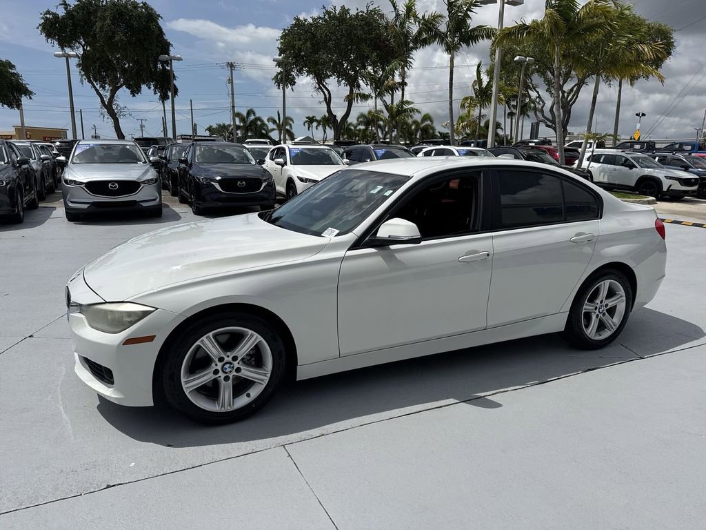 Used 2015 BMW 320i Sedan RWD image 10