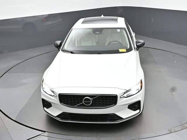 Used 2023 Volvo S60 B5 Core w/ Climate Package FWD image 23