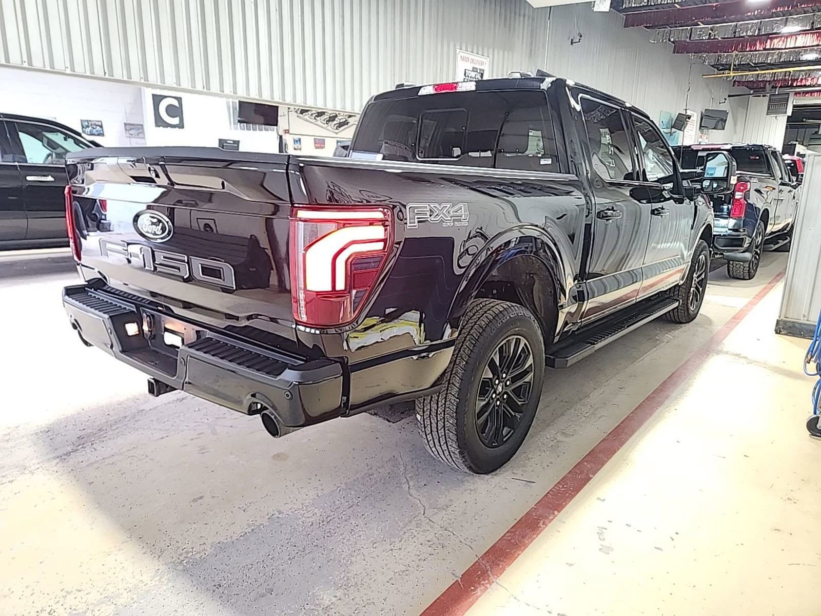 Used 2024 Ford F150 Lariat w/ Equipment Group 502A High AWD/4WD image 3