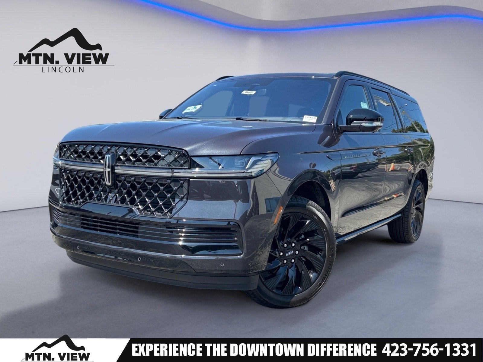 New 2025 Lincoln Navigator L Reserve w/ Jet Appearance Package image 1