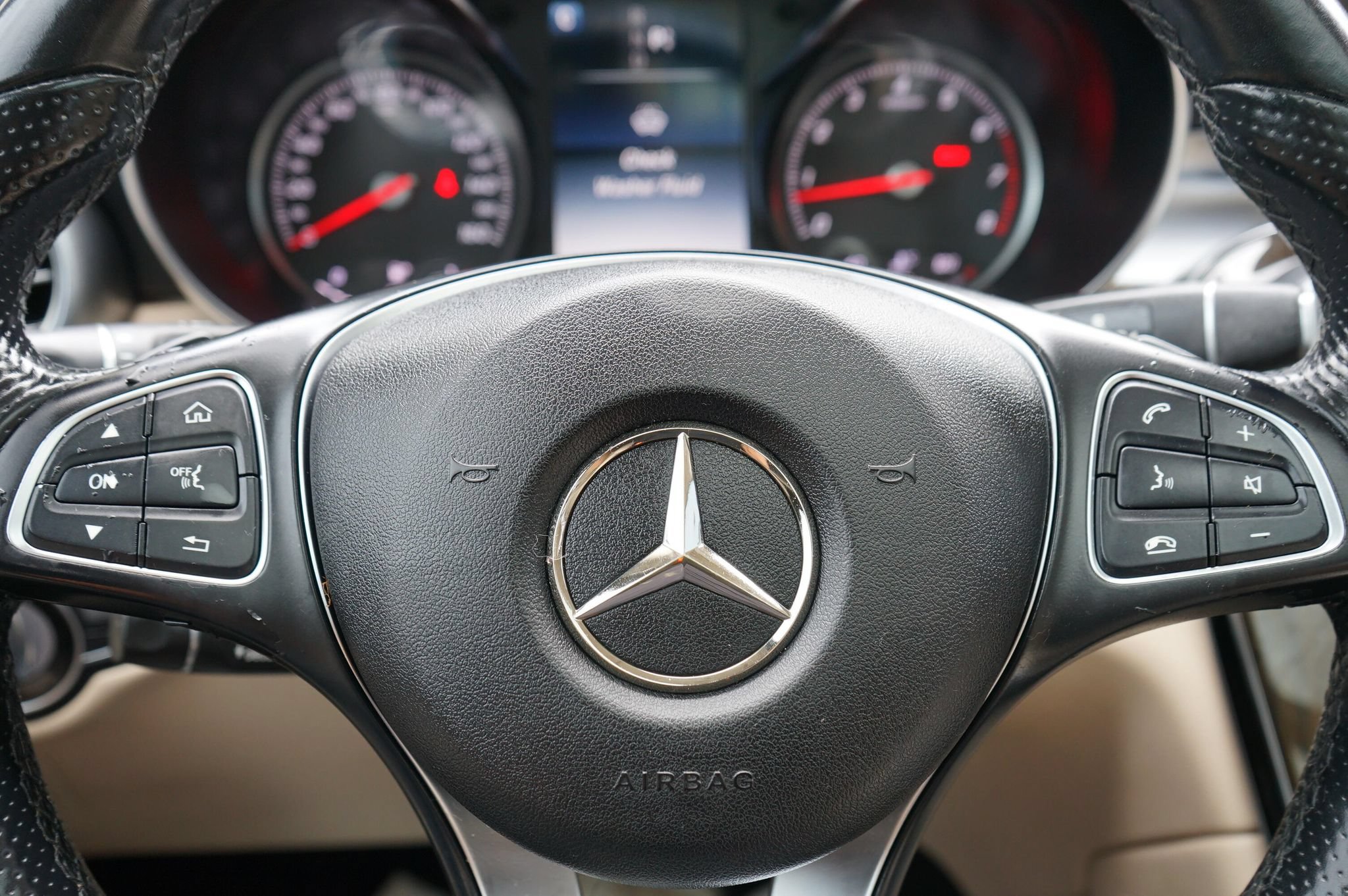 Used 2017 Mercedes-Benz GLC 300 image 23