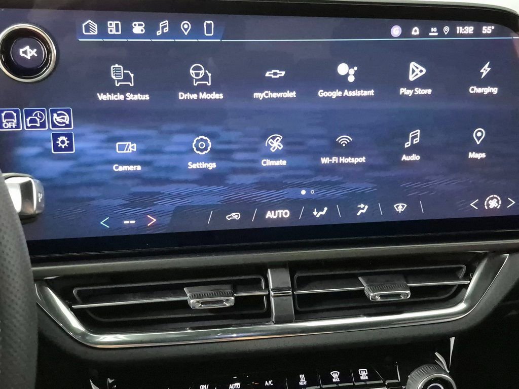 New 2026 Chevrolet Equinox EV LT image 23
