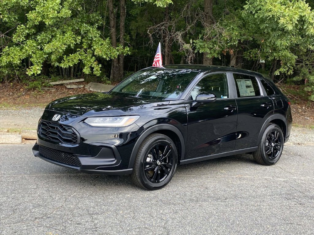 New 2027 Honda HR-V Sport image 1