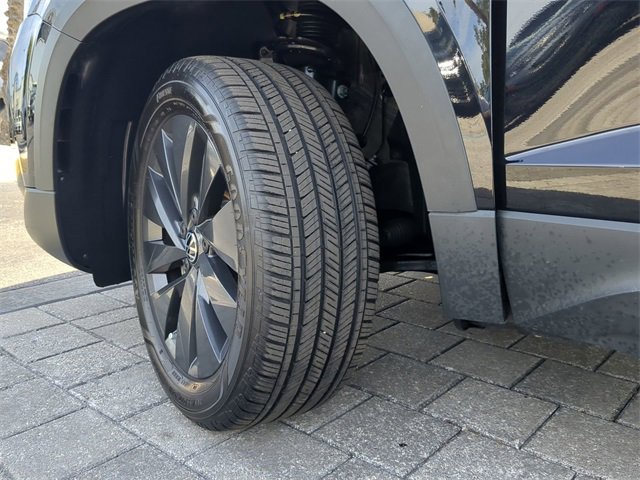 Certified 2023 Volkswagen Taos S image 31