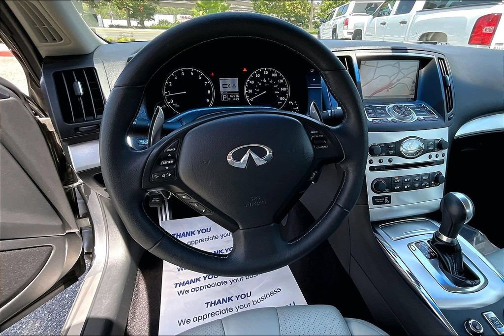 Used 2010 INFINITI G37 Convertible w/ Premium Pkg RWD image 7