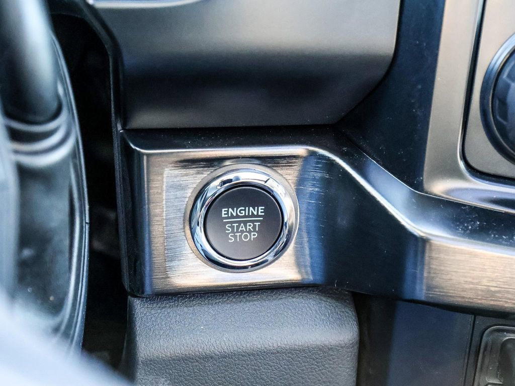 New 2026 Ford F250 Lariat w/ Black Appearance Package image 35