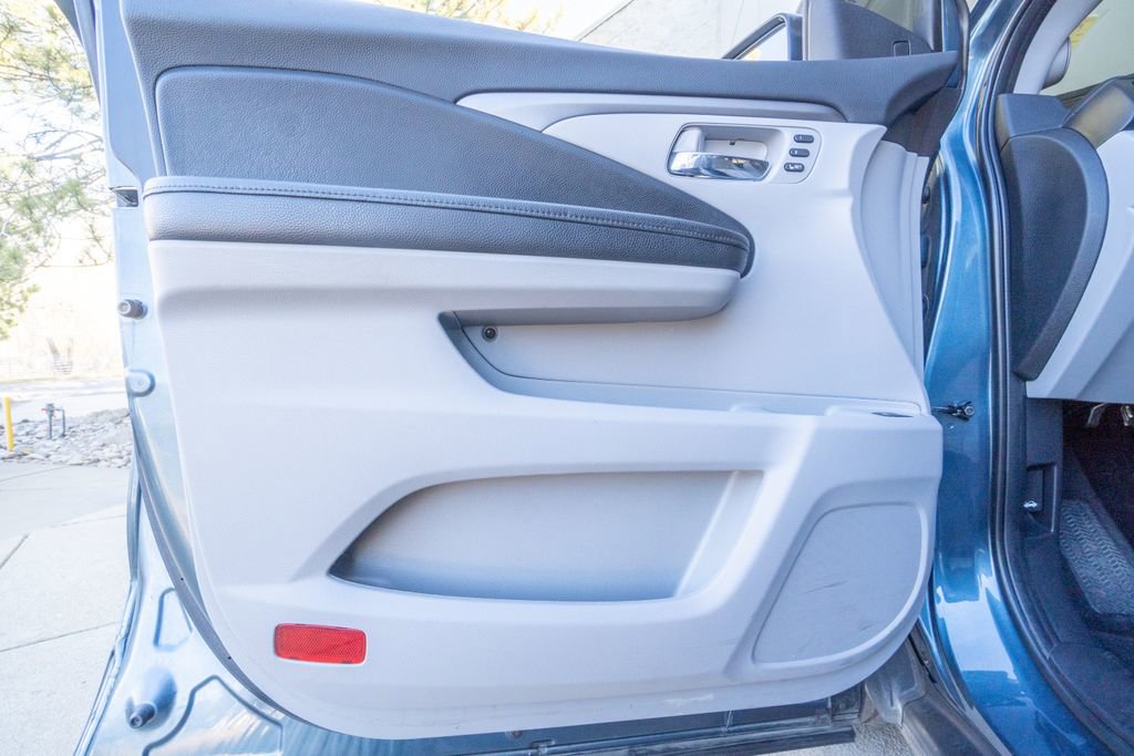 Used 2021 Honda Pilot Special Edition image 7