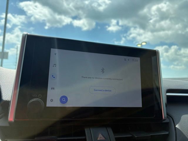 Used 2023 Toyota RAV4 LE image 18