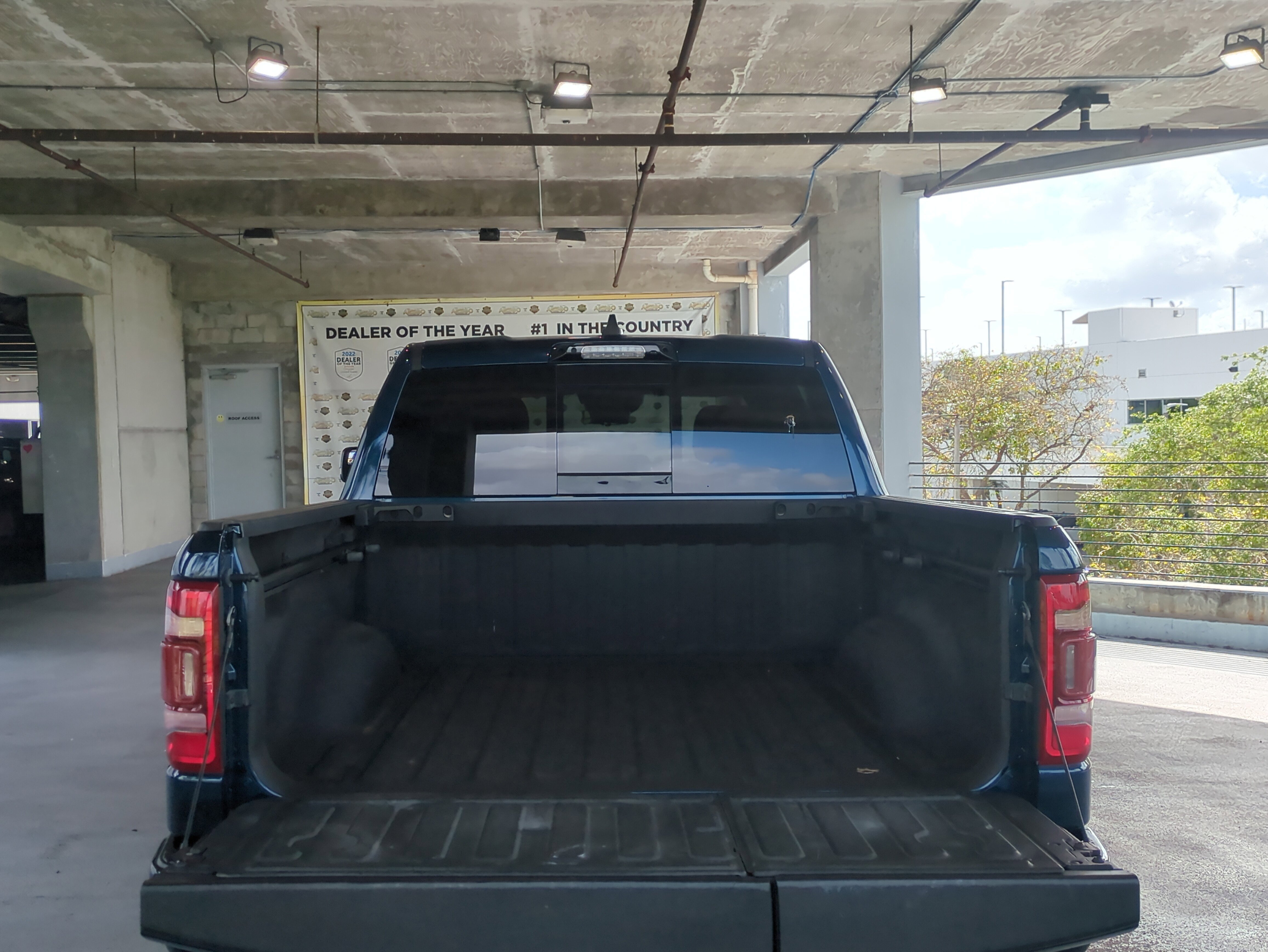Used 2022 RAM 1500 Limited image 13