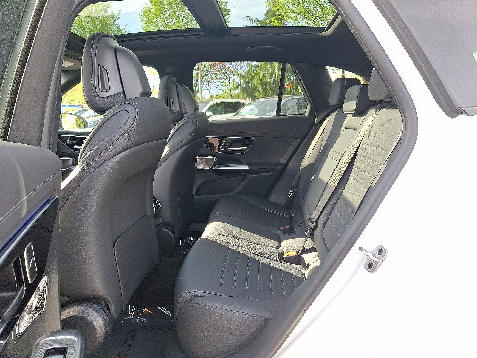 New 2026 Mercedes-Benz GLC 300 4MATIC image 8
