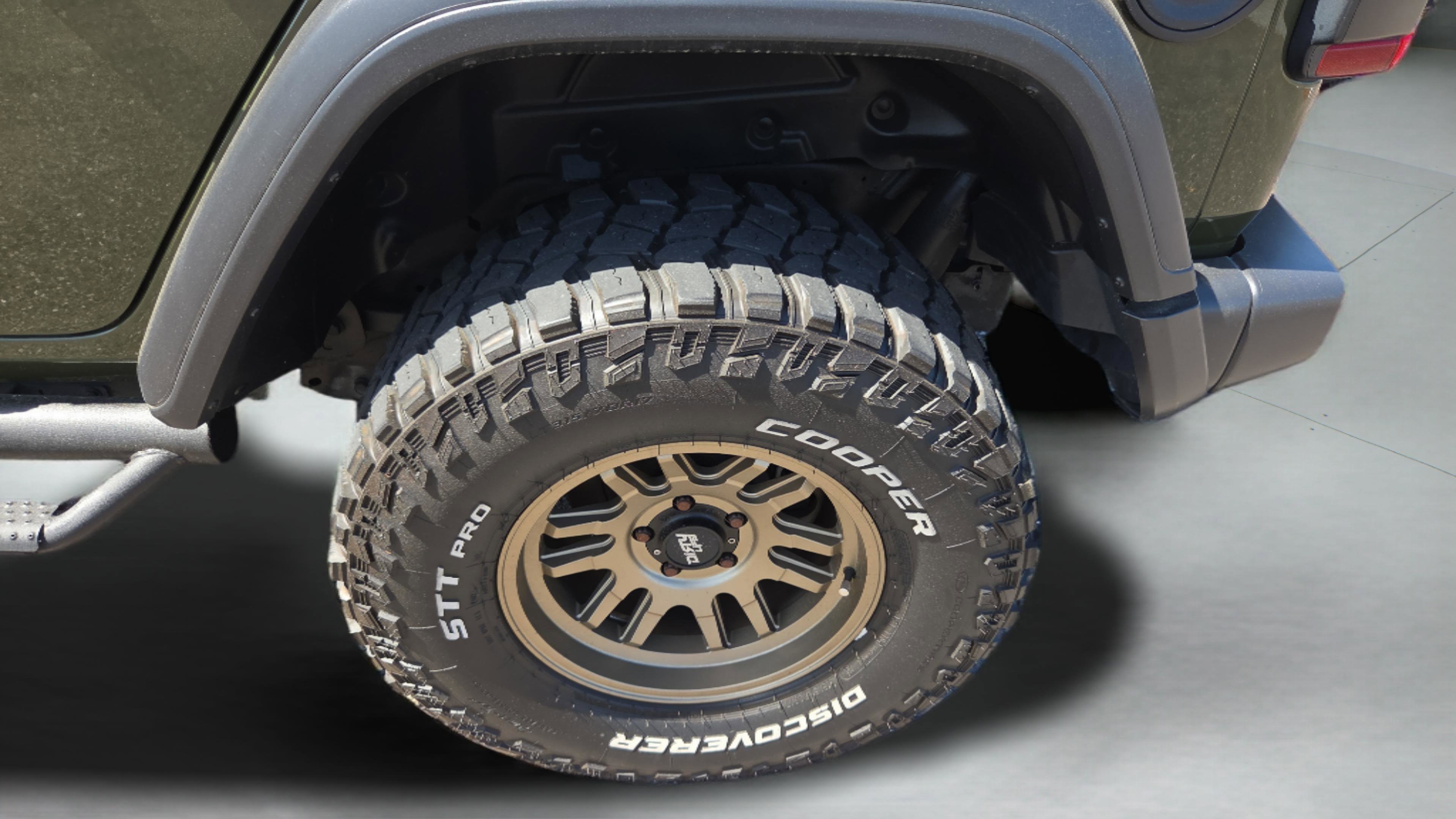 Used 2021 Jeep Wrangler Unlimited Rubicon image 37