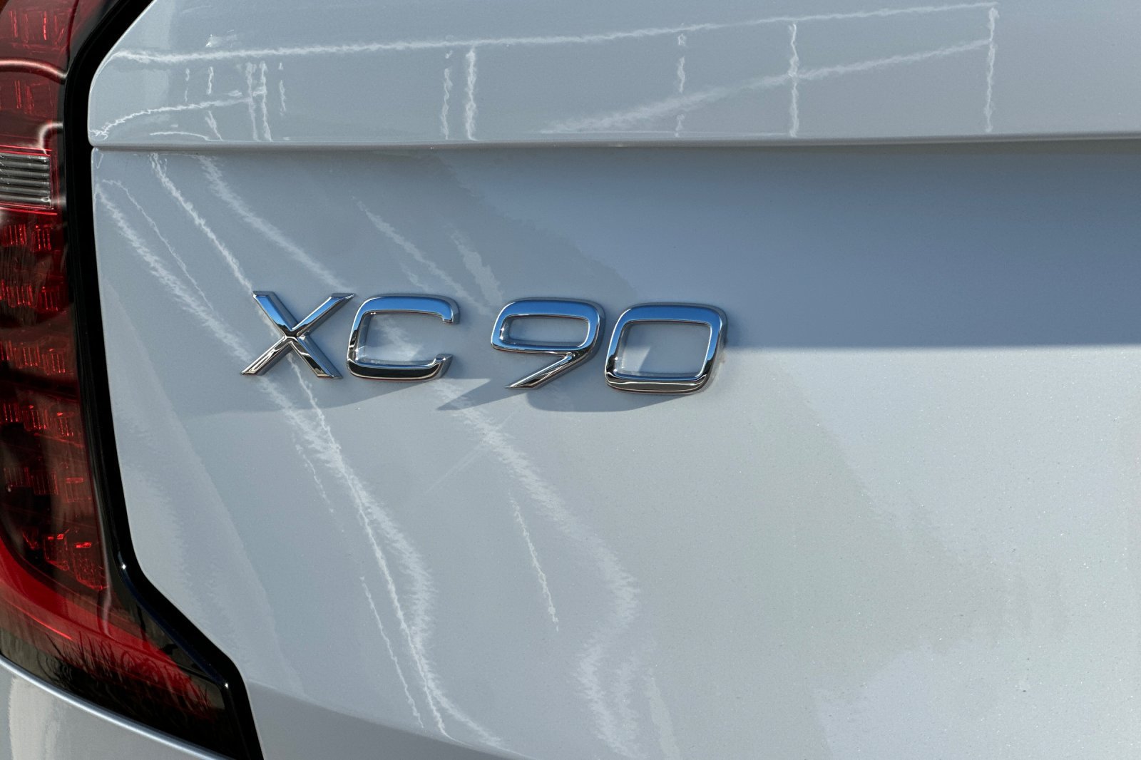 New 2026 Volvo XC90 B5 Plus w/ Protection Package AWD/4WD image 12