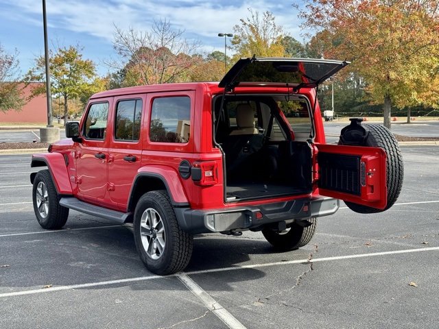 Used 2019 Jeep Wrangler Unlimited Sahara image 18