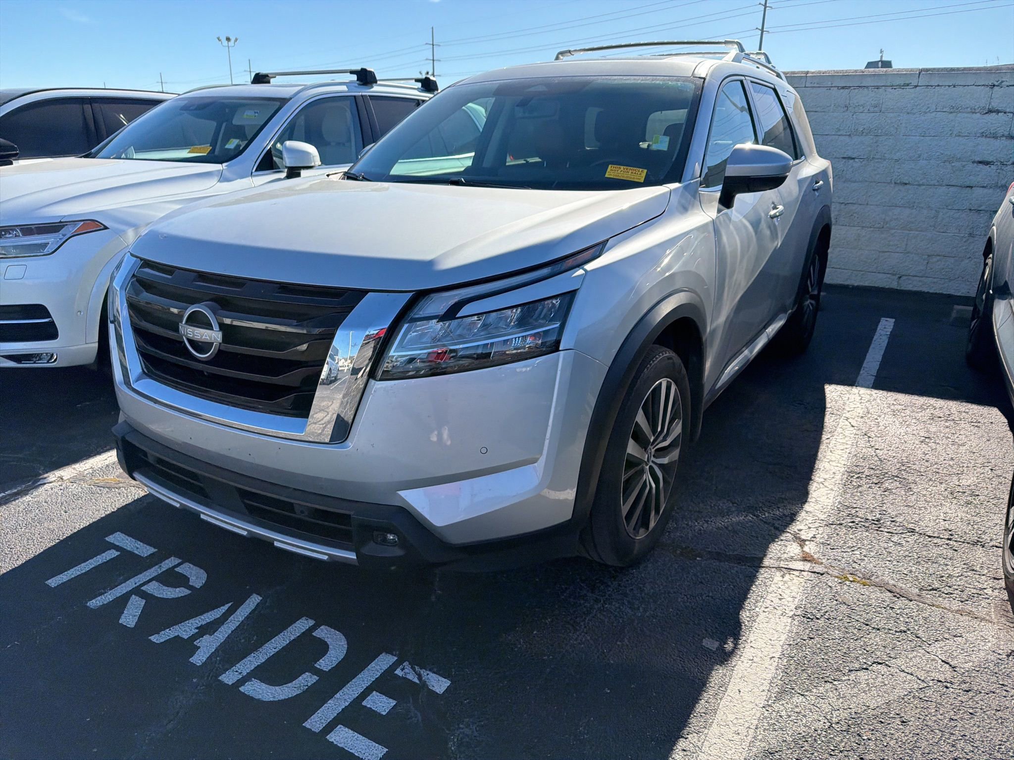 Used 2023 Nissan Pathfinder Platinum w/ Cargo Package video 1