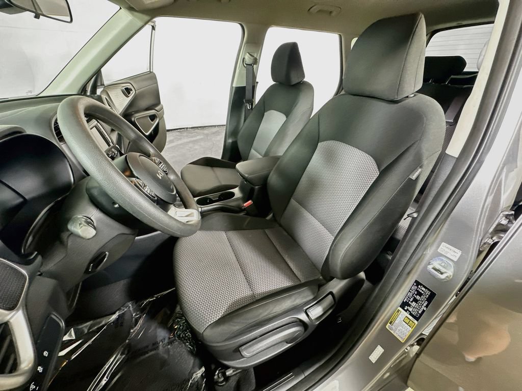 Used 2023 Kia Soul FWD image 15