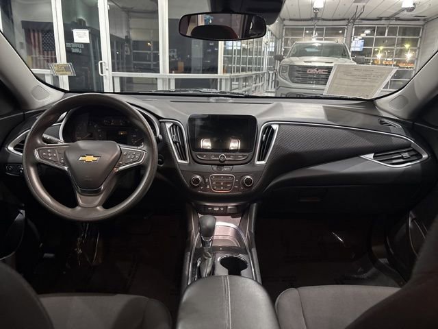 Used 2023 Chevrolet Malibu LT image 24