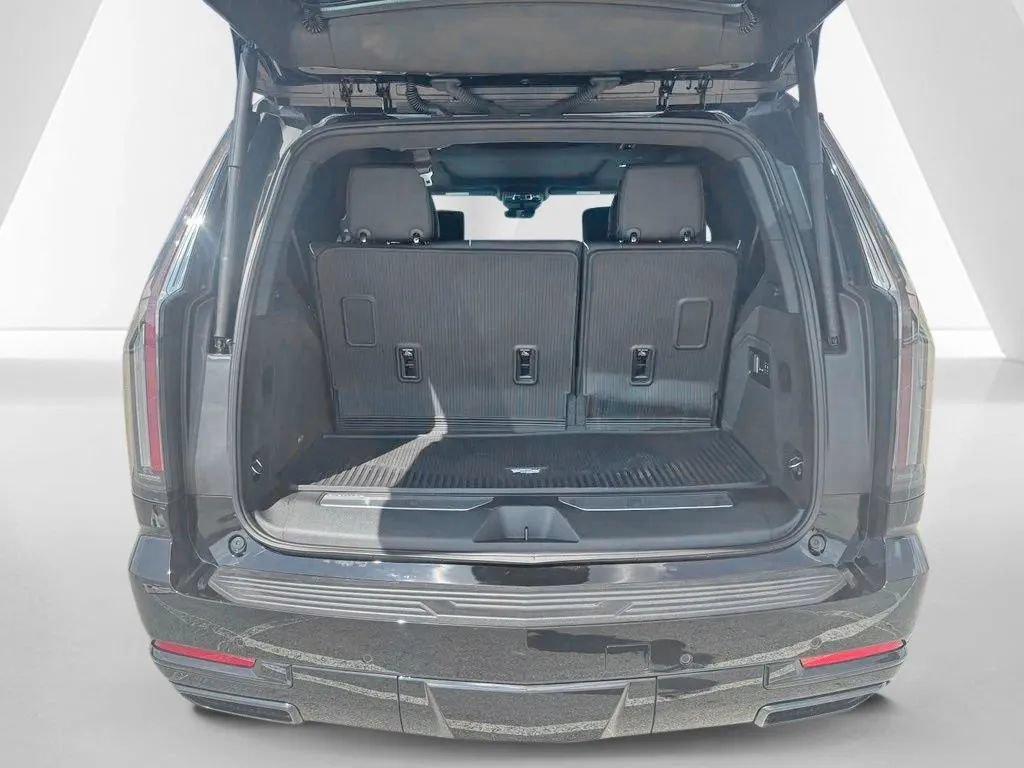 New 2026 Cadillac Escalade Sport w/ Touring Package AWD/4WD image 35