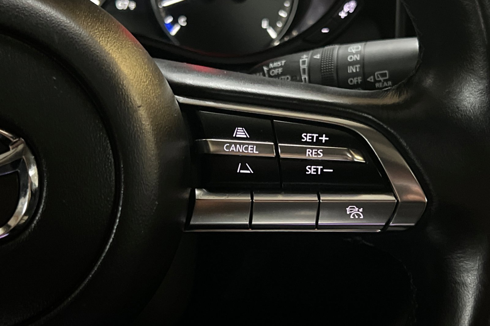 Used 2023 MAZDA CX-50 2.5 S w/ Preferred Plus Pkg image 32