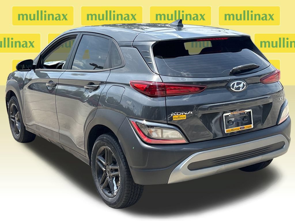 Used 2023 Hyundai Kona SE AWD/4WD image 15