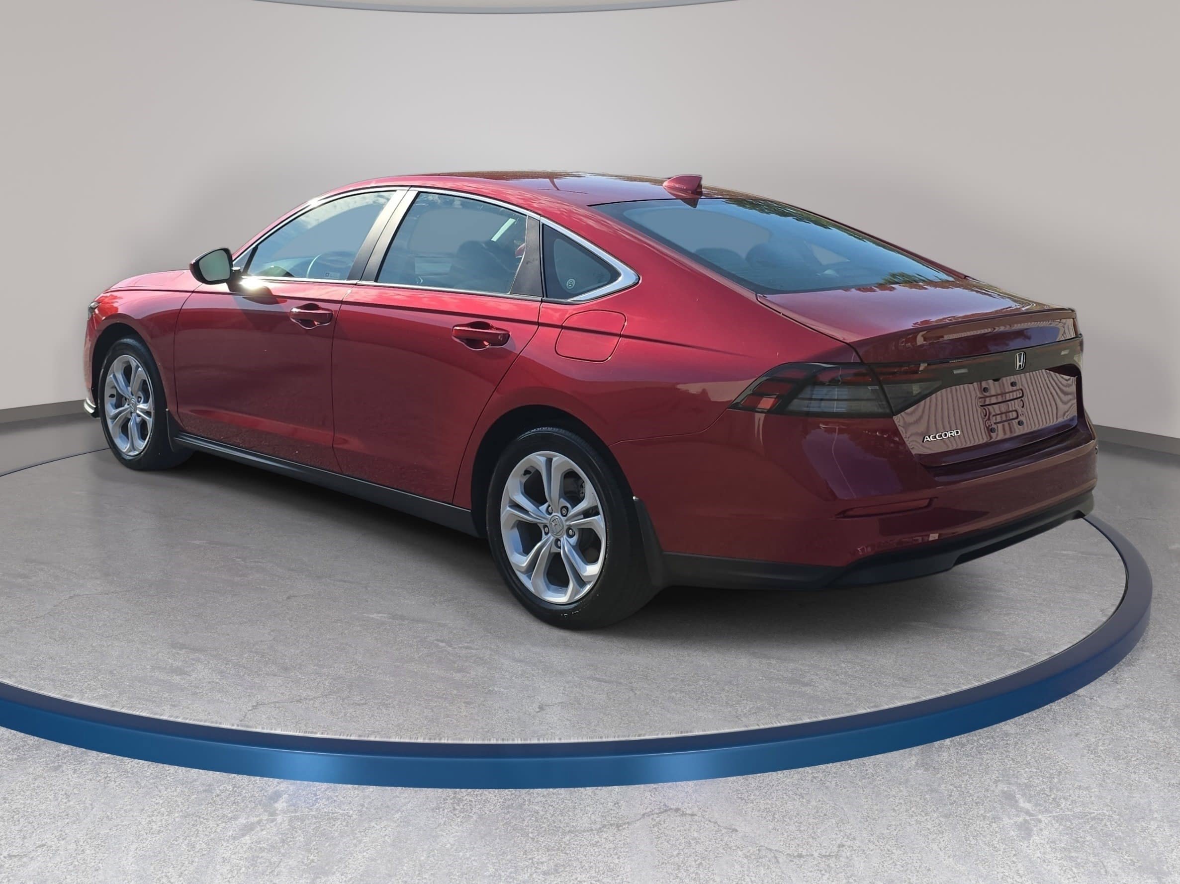 Used 2024 Honda Accord LX image 7