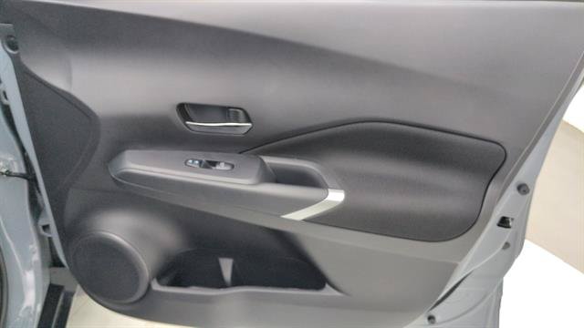 Certified 2023 Nissan Kicks SV FWD image 24