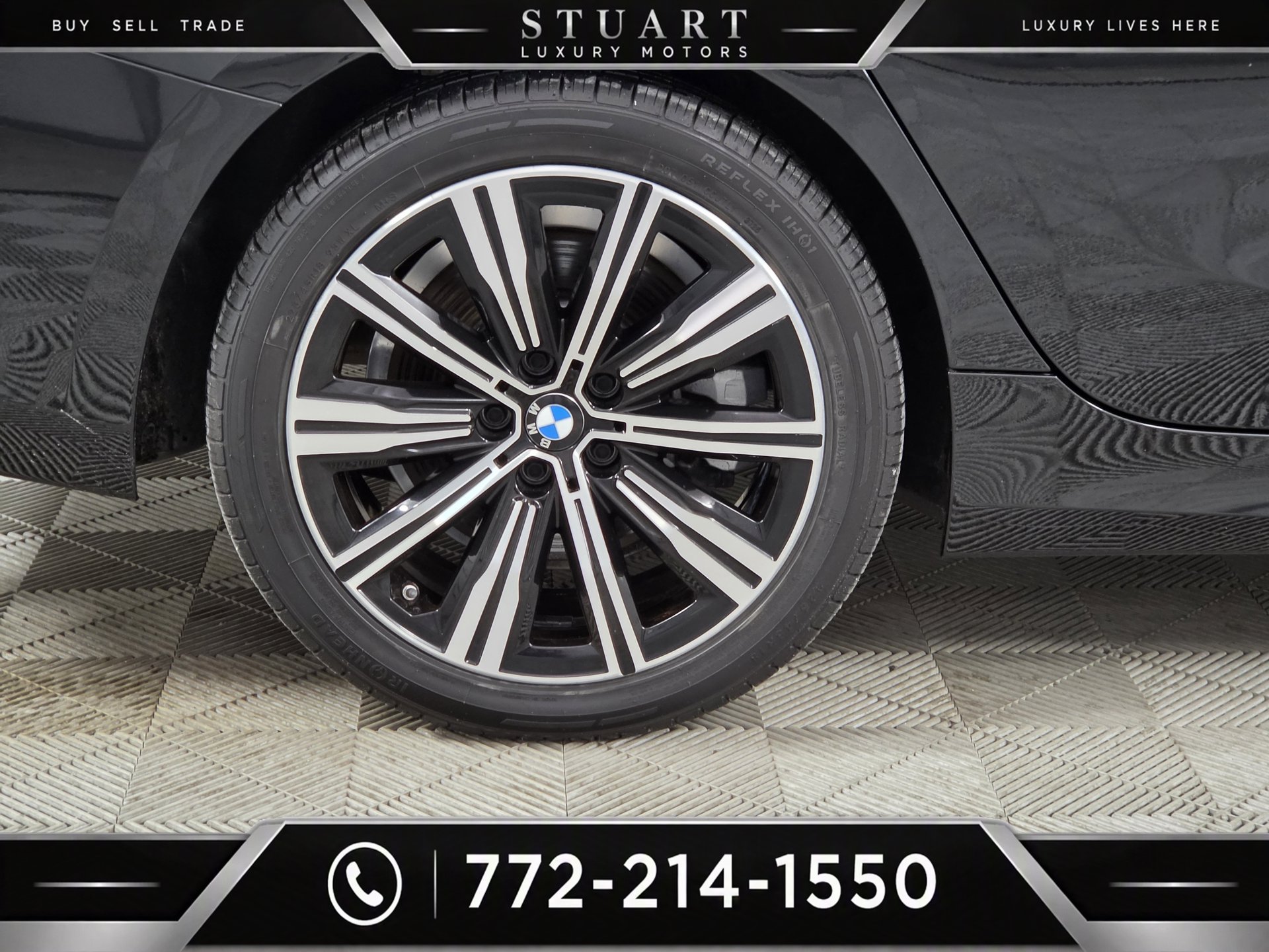 Used 2025 BMW 330i xDrive Sedan AWD/4WD image 44