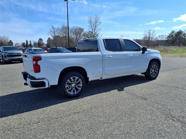 Used 2024 Chevrolet Silverado 1500 RST image 3