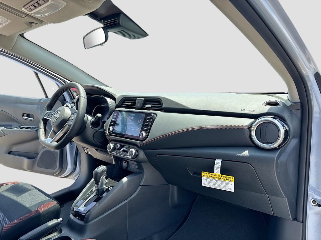 Used 2025 Nissan Versa SR w/ Trunk Package image 25