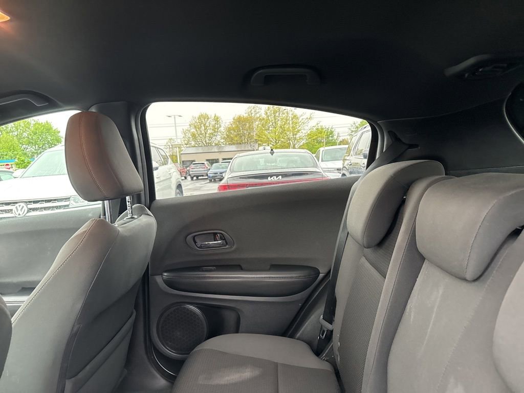 Certified 2022 Honda HR-V Sport image 18