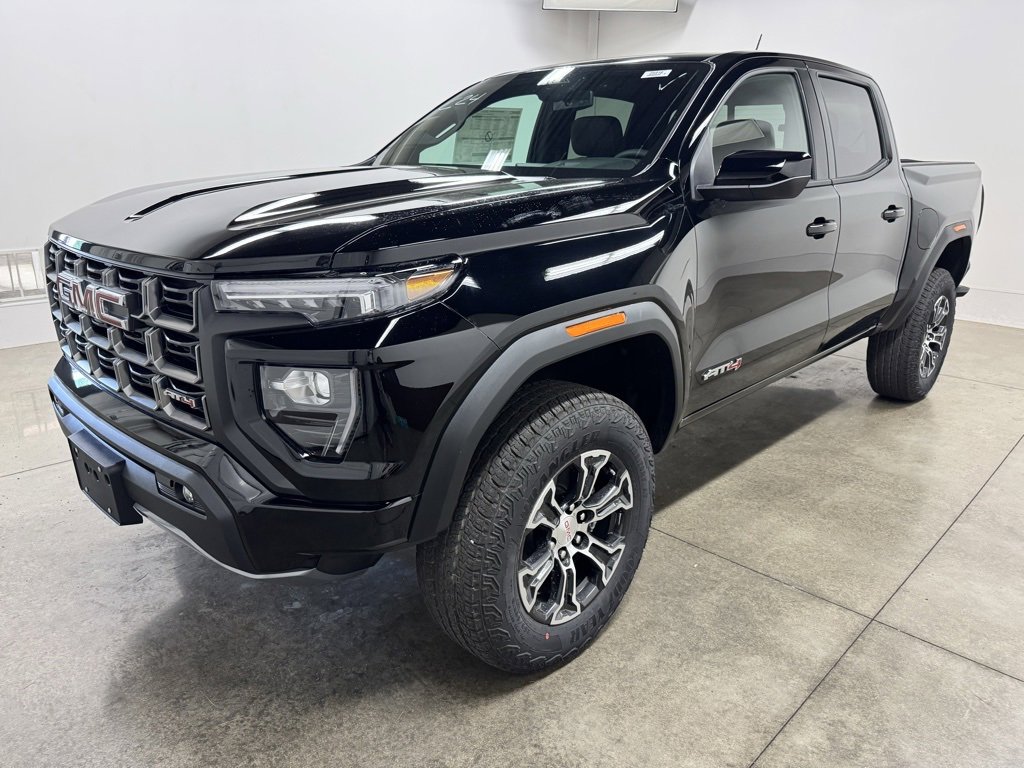 New 2025 GMC Canyon AT4 image 5
