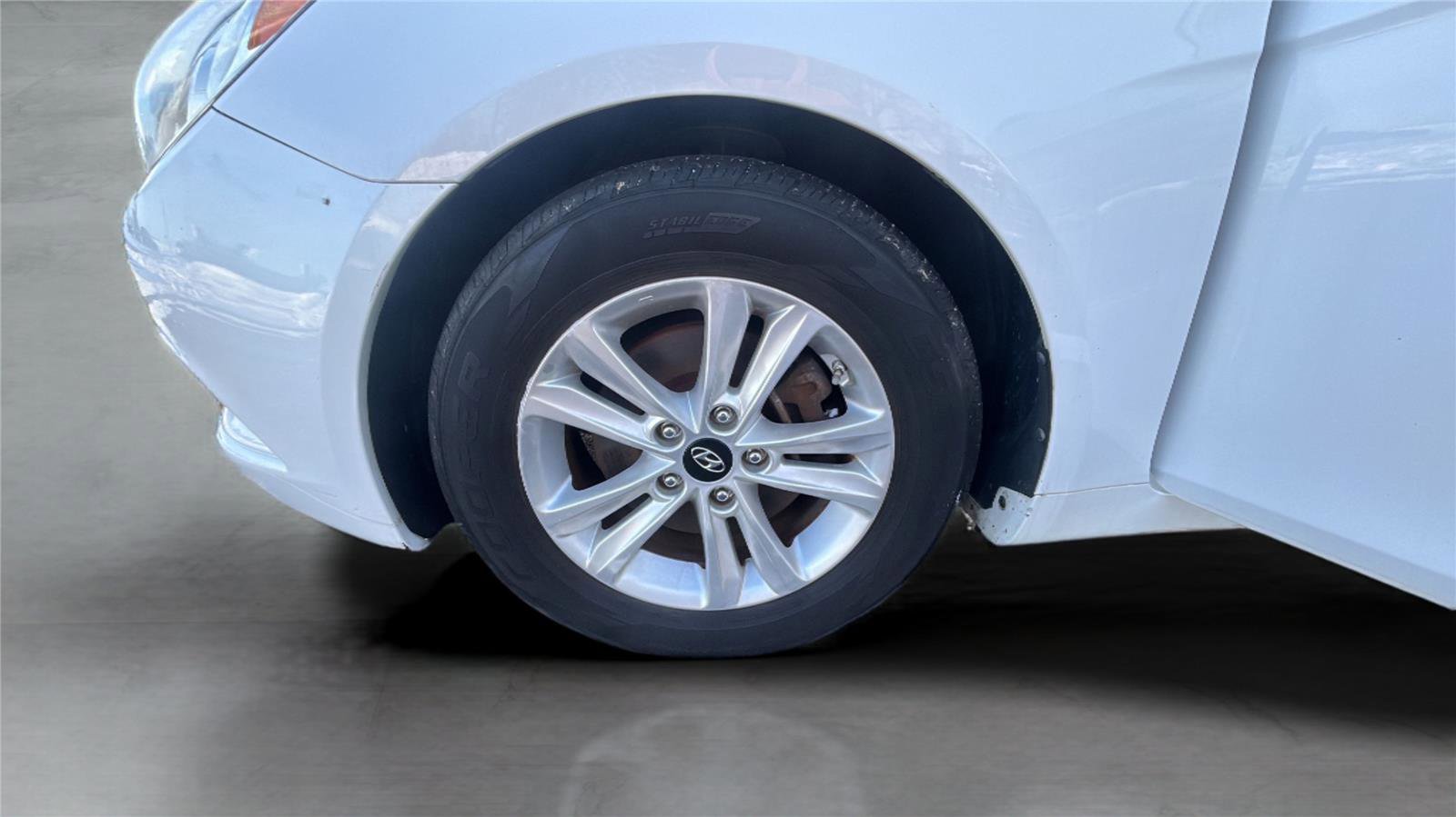 Used 2013 Hyundai Sonata GLS image 28
