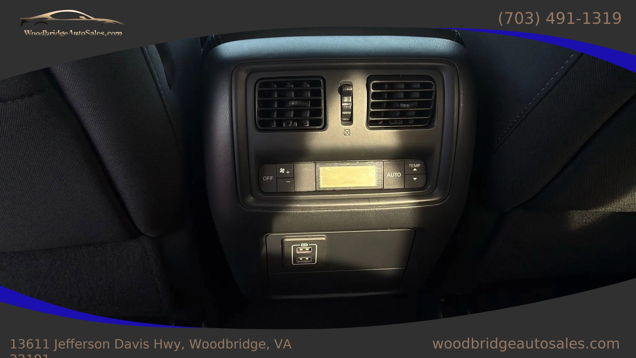 Used 2018 Nissan Pathfinder SV w/ SV Tech Package image 26